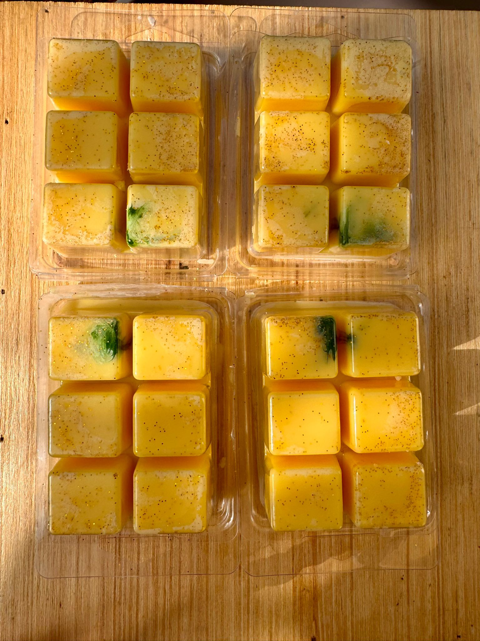 Piña buena - cera derretida